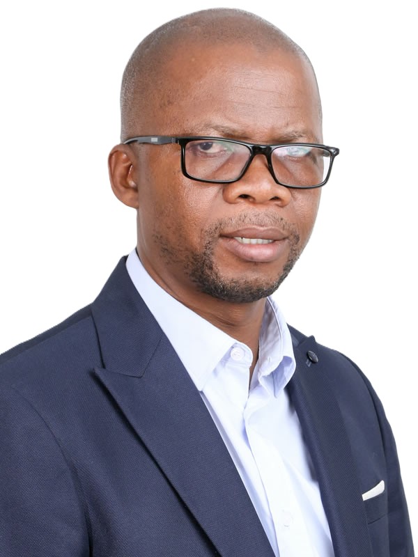 Mr. Cinsela Dlamini &mdash; CEO / Town Clerk